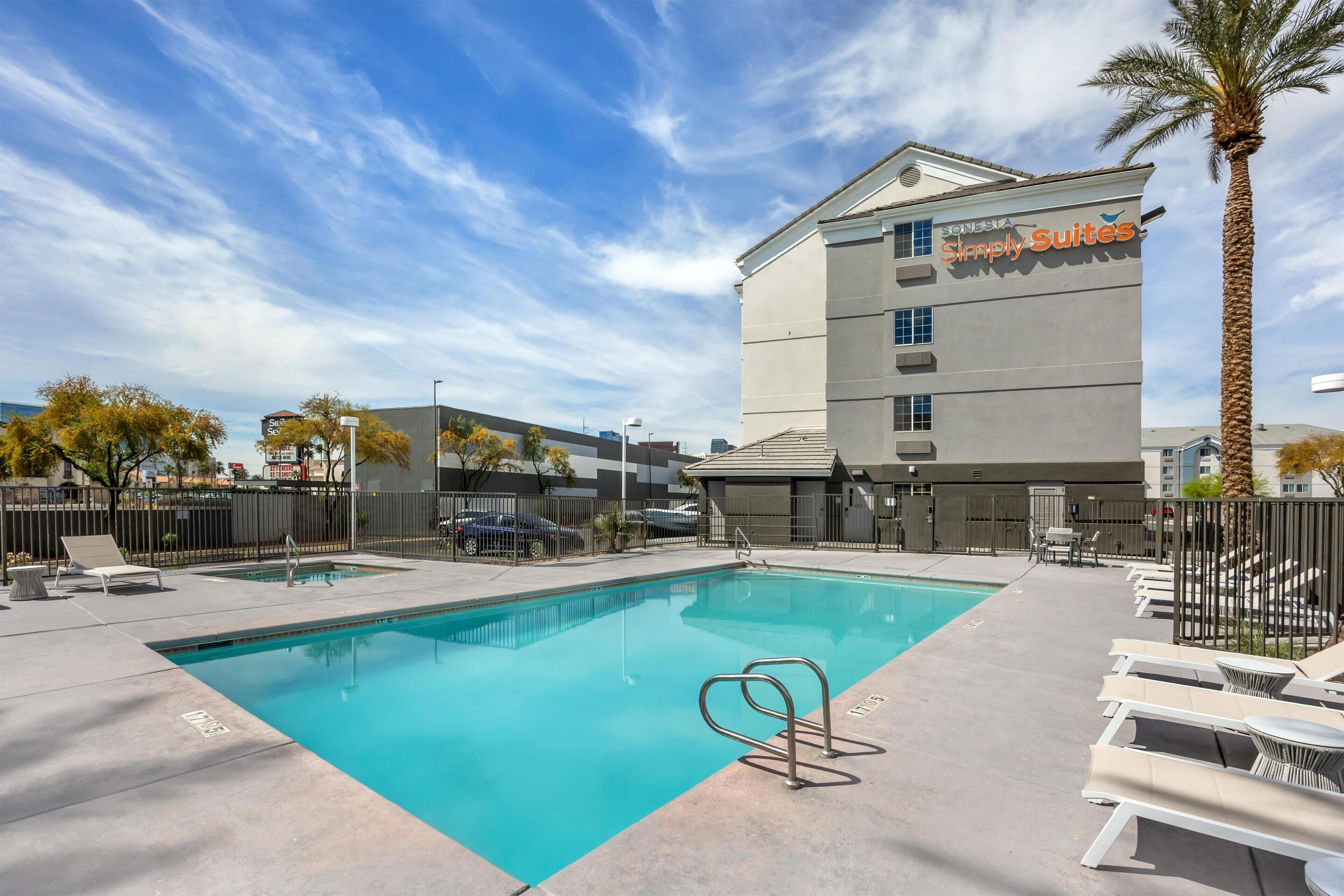 Photo - Sonesta Simply Suites Las Vegas Convention Center