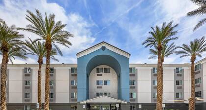 Sonesta Simply Suites Las Vegas Convention Center