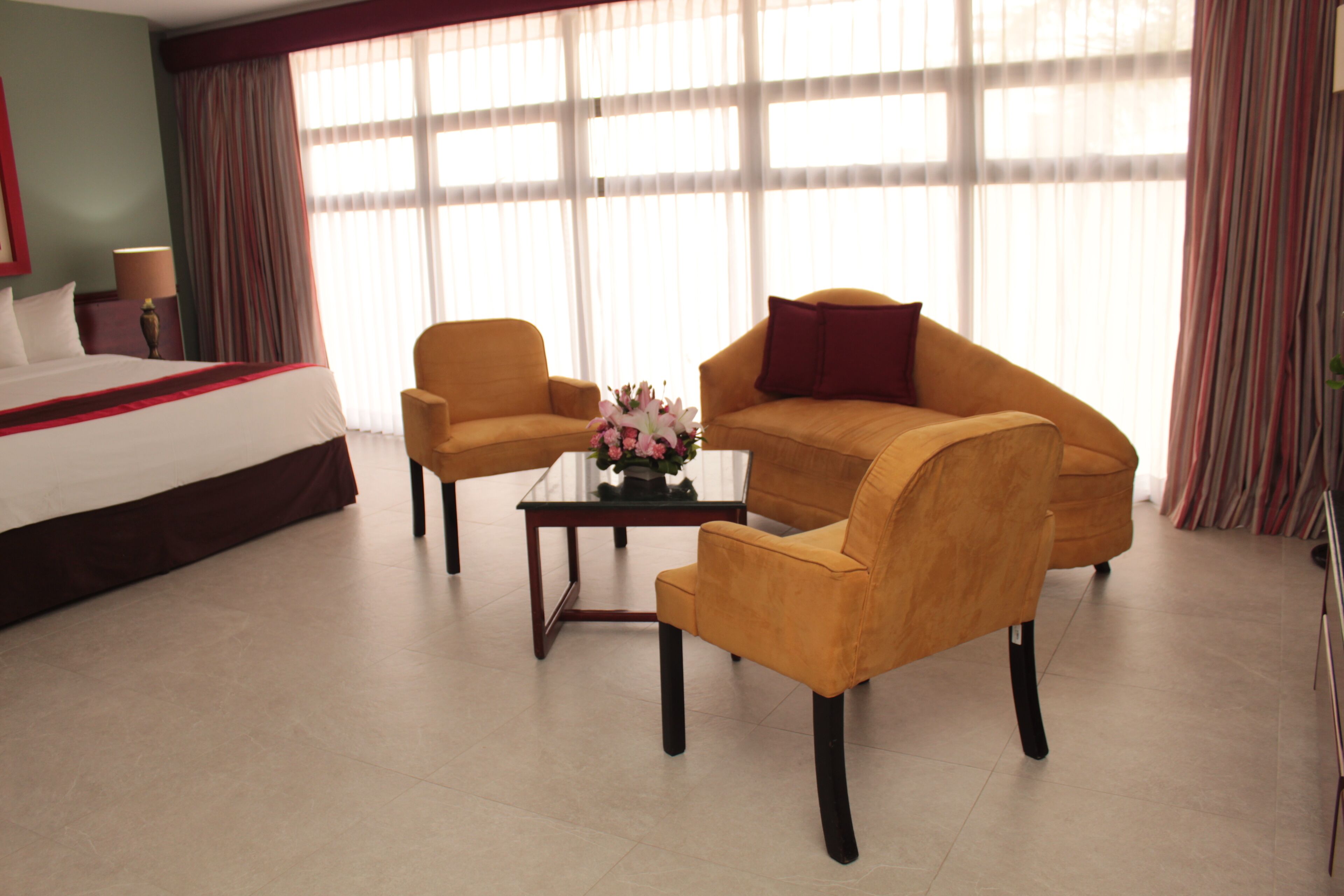 junior suite | living area | 32-inch lcd tv with satellite channels, tv