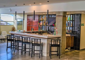 Bar (on property) - Hotel Palma Real (San José)
