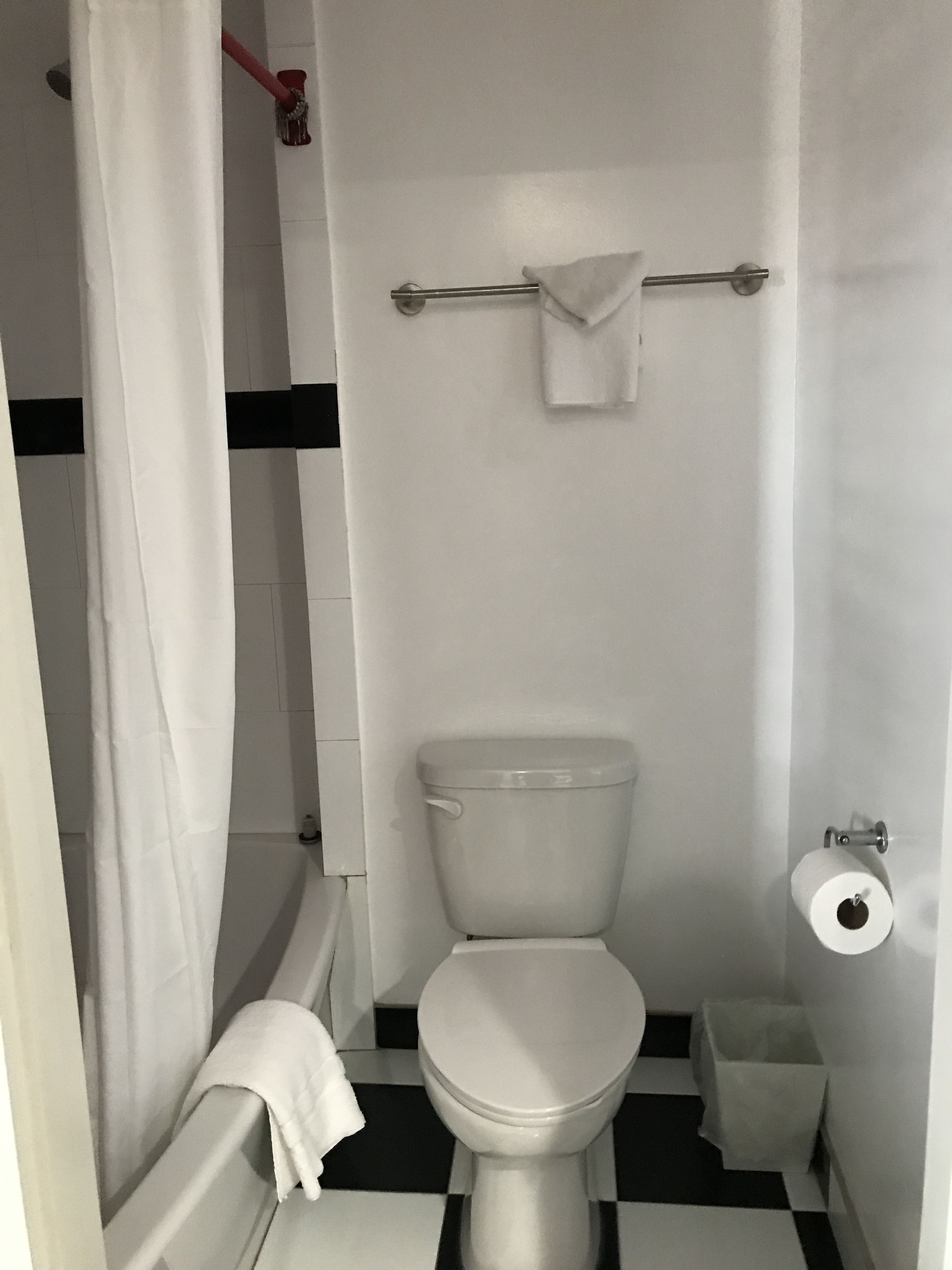 Photo - Legend Hotel Hollywood