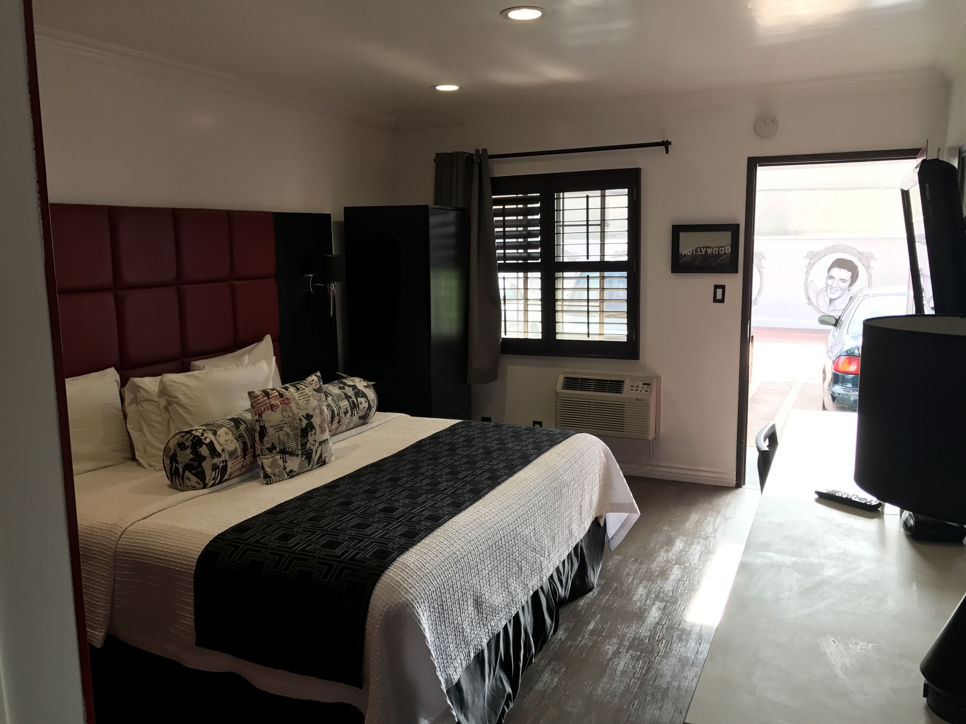 Photo - Legend Hotel Hollywood