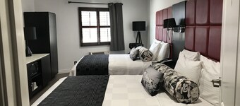 Legend Hotel Hollywood