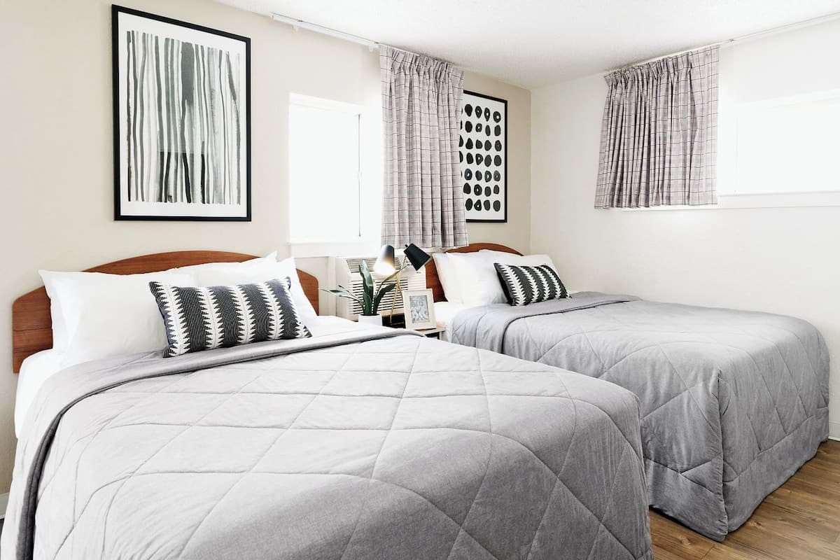 Free internet, bed sheets