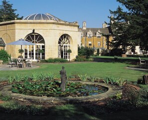 Property grounds - Stapleford Park Country House Hotel and Sporting Estate (Melton Mowbray)