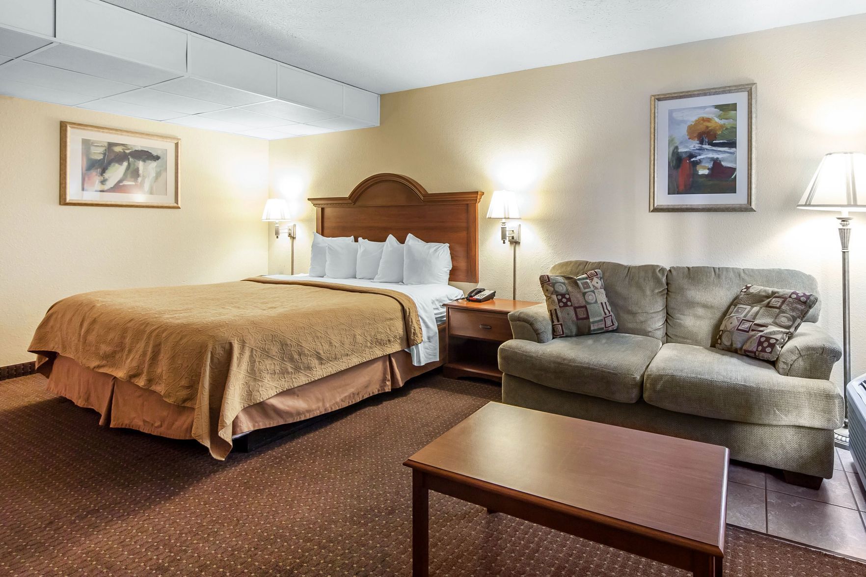 In-room safe, individually decorated, individually furnished, desk