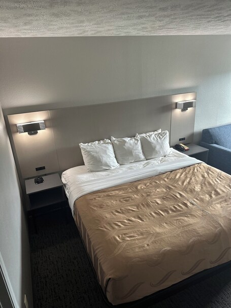 Quality Inn And Suites Dollywood - Image 1