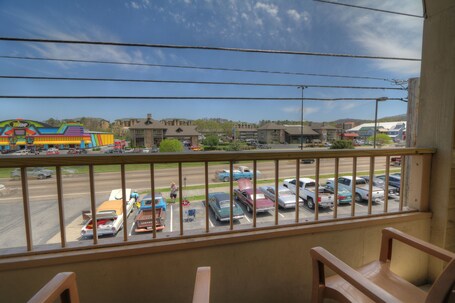 Quality Inn And Suites Dollywood - Image 11