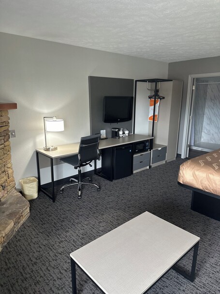 Quality Inn And Suites Dollywood - Image 47