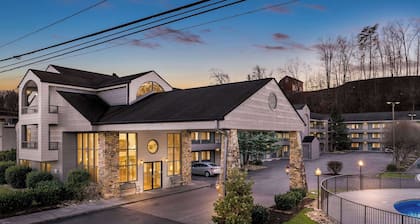 Quality Inn And Suites Dollywood