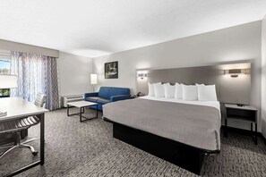1 bedroom, in-room safe, individually decorated, individually furnished