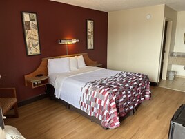 Decoración personalizada, muebles diferentes y escritorio 