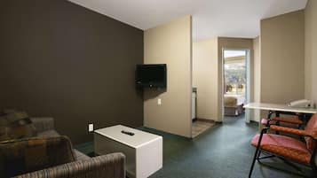 Suite, Multiple Beds, Non Smoking (One-Bedroom)