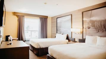 Standard Room, 2 Queen Beds, Fridge, Non Smoking (no pets) | โต๊ะทำงาน, เปล/เตียงเด็กอ่อน (ฟรี), เตียงเสริม/เปล, Wi-Fi ฟรี