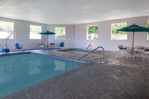 Tina de hidromasaje al aire libre