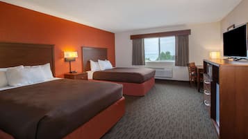 Habitación, 2 camas Queen size, para no fumadores | Escritorio, espacio para trabajar con laptop y cortinas blackout