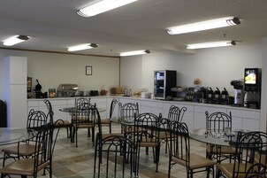 Desayuno continental incluido todos los días 
