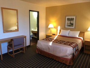 Suite, 1 Katil Ratu (Queen) | Meja, seterika/papan seterika, Wi-fi percuma, cadar katil 