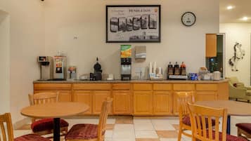 Free daily continental breakfast