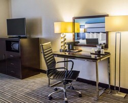 Desk, iron/ironing board, cribs/infant beds, free WiFi