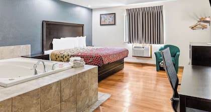 Econo Lodge Akron Copley Northwest