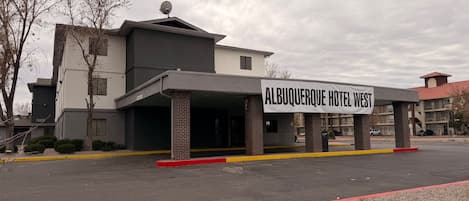 Facciata della struttura