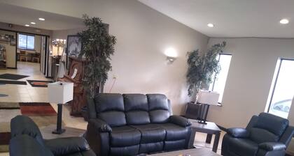 Super 8 by Wyndham Billings