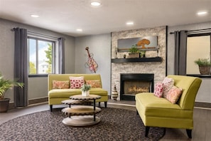 Interior - Luxe Studios (Nashville)