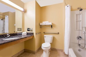 Standard Room, 1 Queen Bed, Accessible | Bathroom - Super 8 by Wyndham Appleton (Appleton)