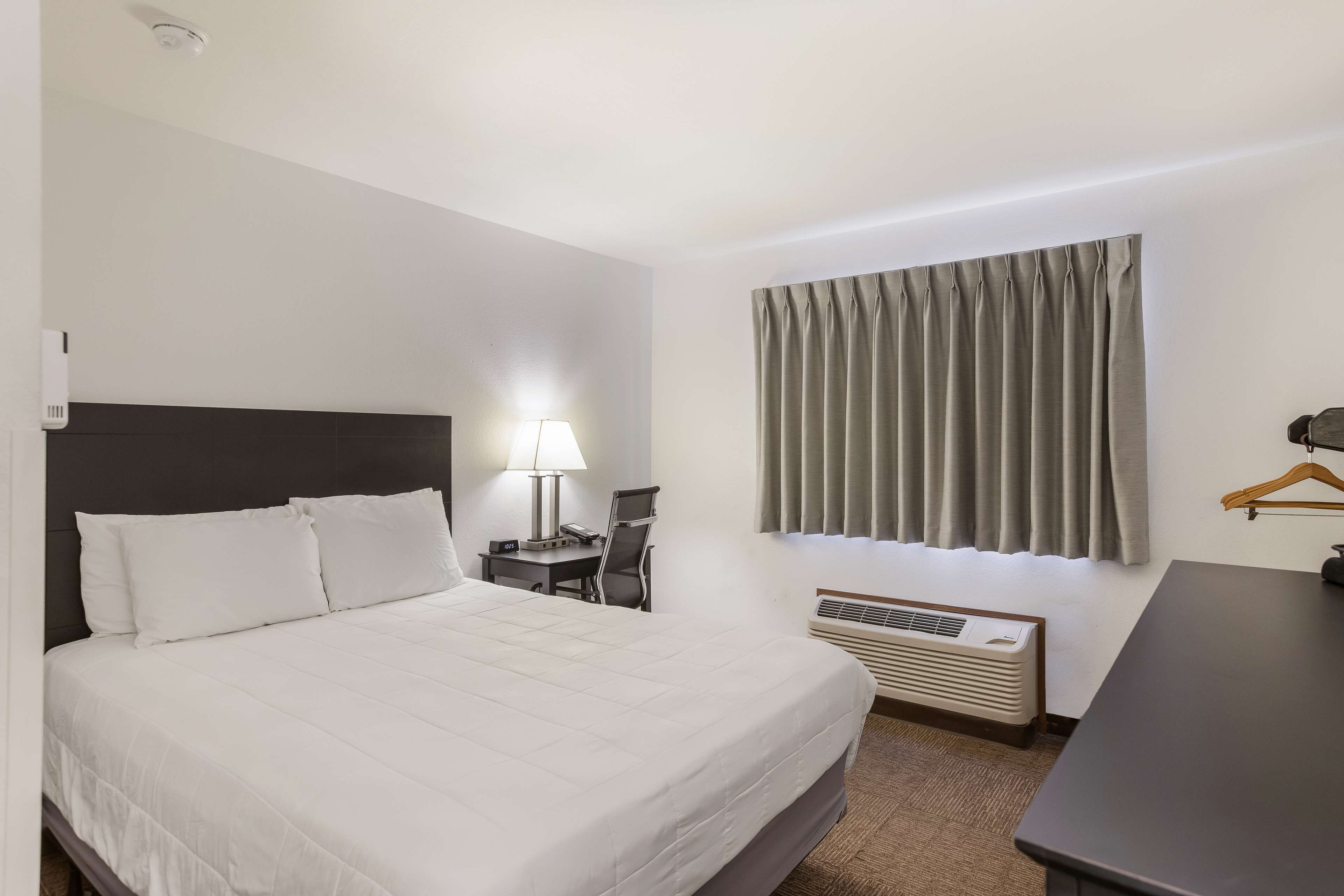 room, 1 queen bed, accessible, non smoking | desk, iron/ironing board, free cots/infant beds, rollaway beds