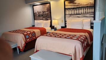 Studio Suite | Iron/ironing board, free WiFi, bed sheets
