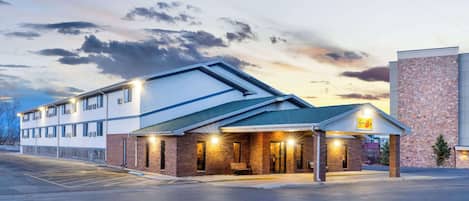 المنشأة من الخارج