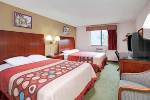 Room - Super 8 by Wyndham Belleville (Belleville)
