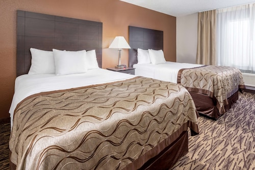 Baymont by Wyndham Beloit