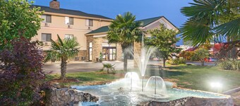 Super 8 by Wyndham Anderson/Clemson Area