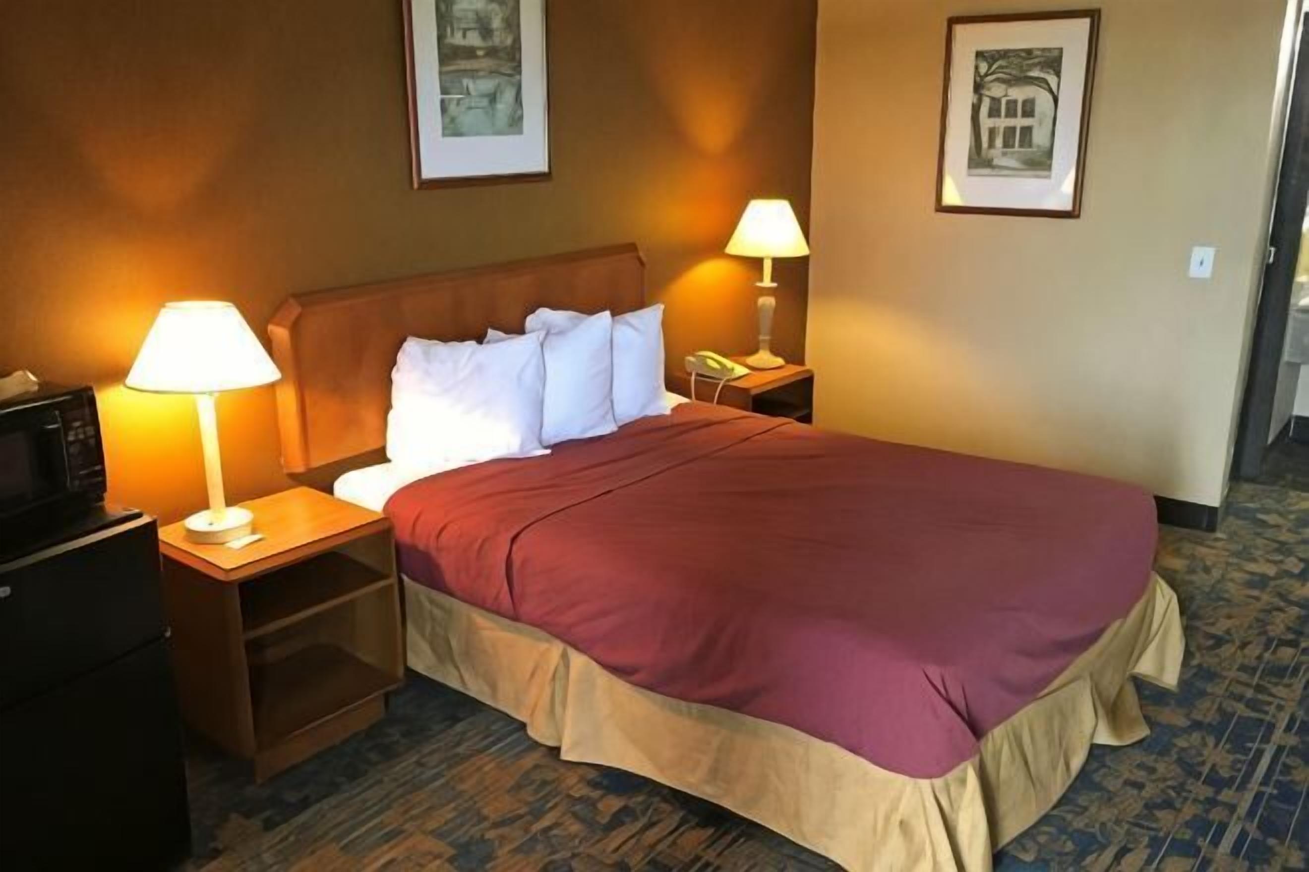 In-room safe, desk, blackout drapes, soundproofing