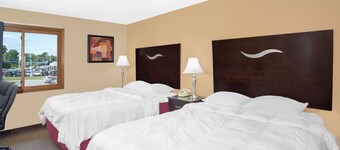 Super 8 by Wyndham Sheboygan WI