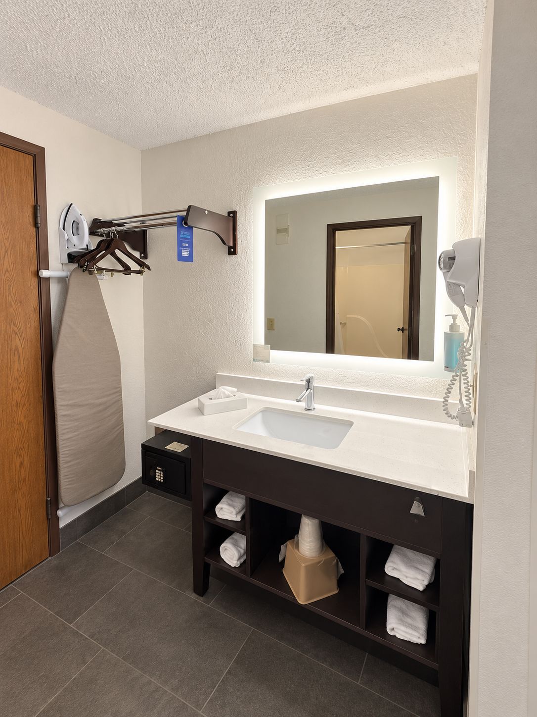 Foto - Super 8 by Wyndham Madison South