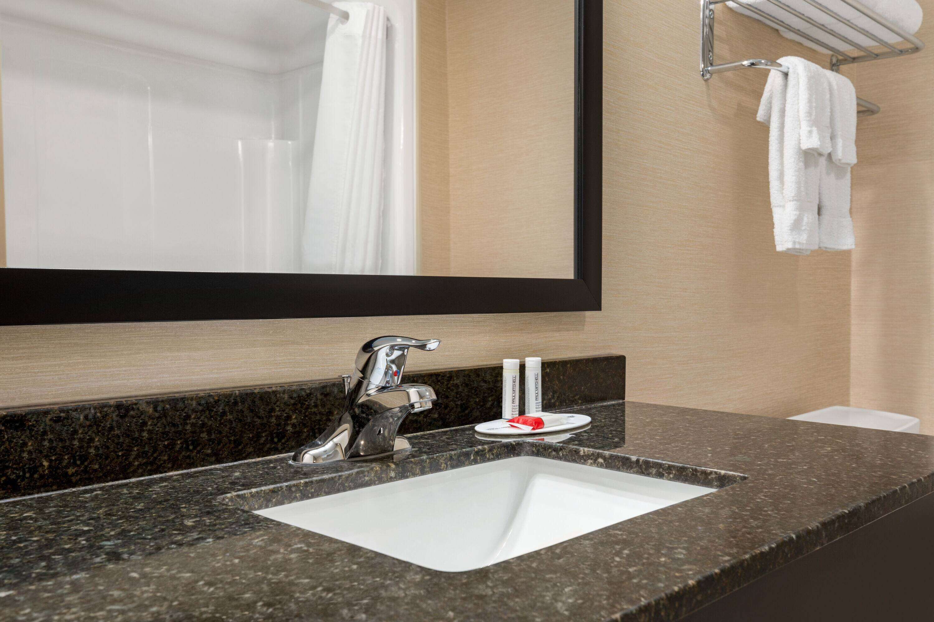 Photo - Ramada by Wyndham Niagara Falls Near the Falls
