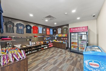 Gift shop at Ramada by Wyndham Niagara Falls Near the Falls