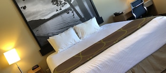 Super 8 by Wyndham Salmon Arm
