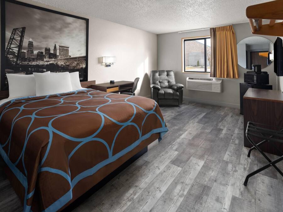 Desk, blackout curtains, iron/ironing board, free cots/infant beds