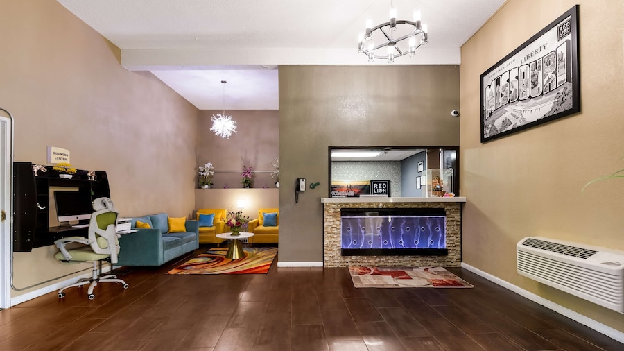 Baymont by Wyndham Liberty MO