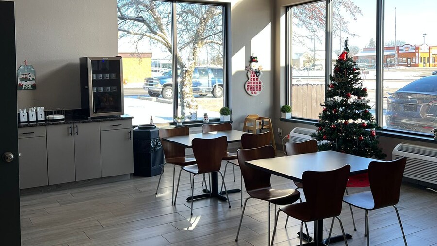 Super 8 by Wyndham Watertown WI