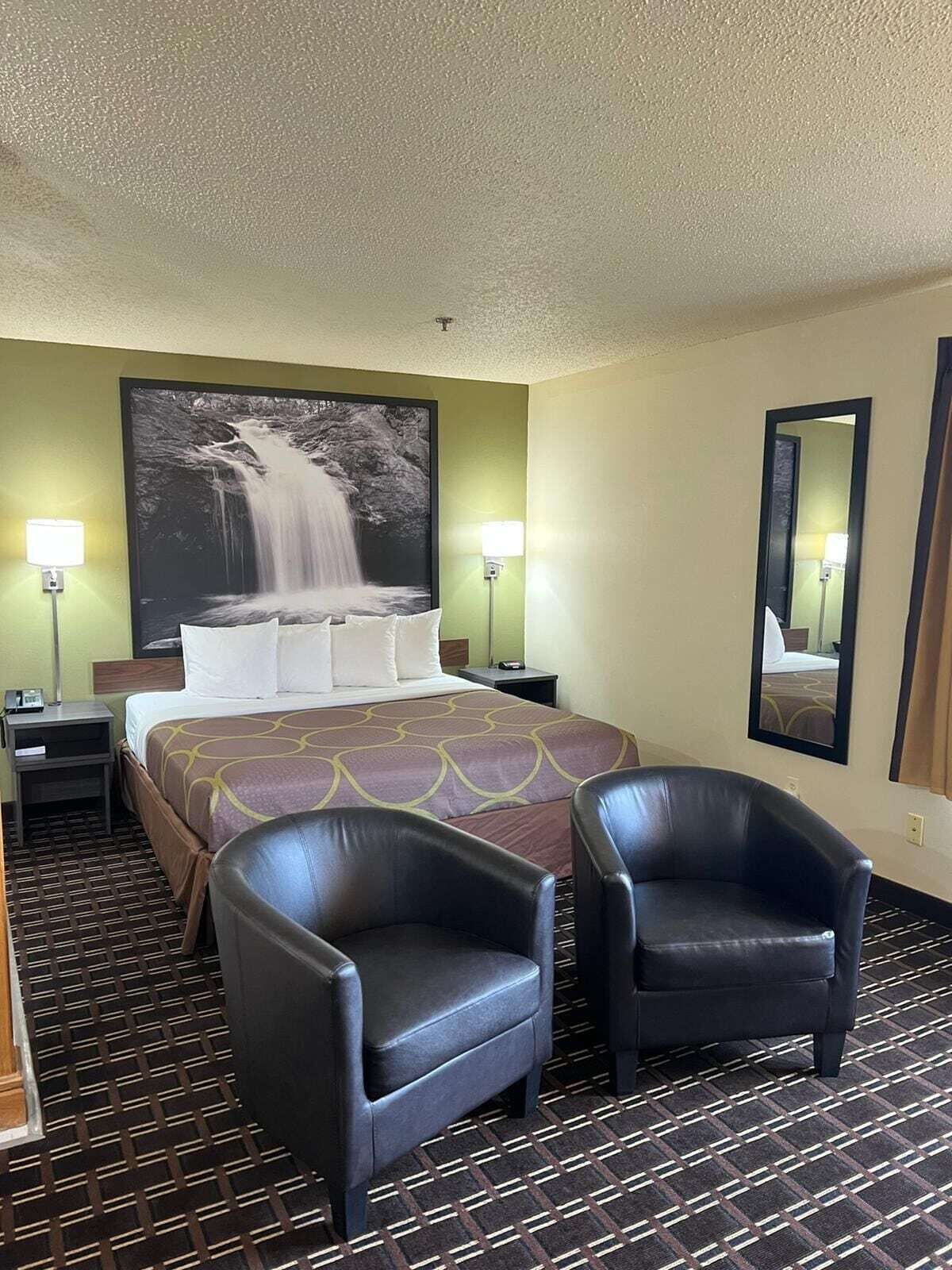 Iron/ironing board, free cots/infant beds, free WiFi, bed sheets