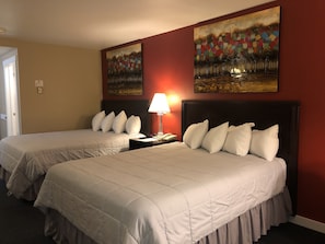 Standard Room, 2 Queen Beds | 20 bedrooms, individually furnished, desk, laptop workspace - The Washburn Inn - On the Lake (Washburn)