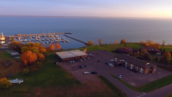 Fachada de la propiedad