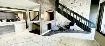 Super 8 by Wyndham Columbia Clark Lane