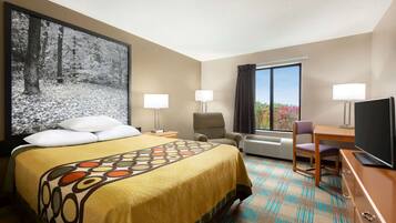 办公桌、遮光窗帘、免费婴儿床、免费 WiFi