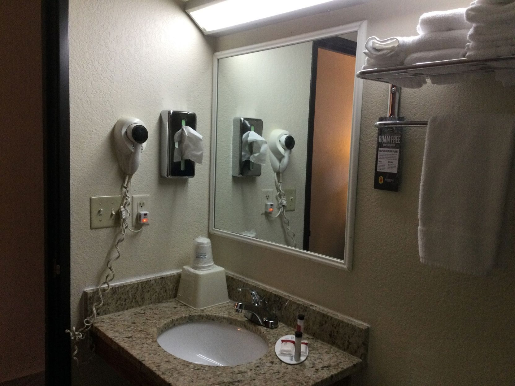 Bathroom | Free toiletries, hair dryer, towels